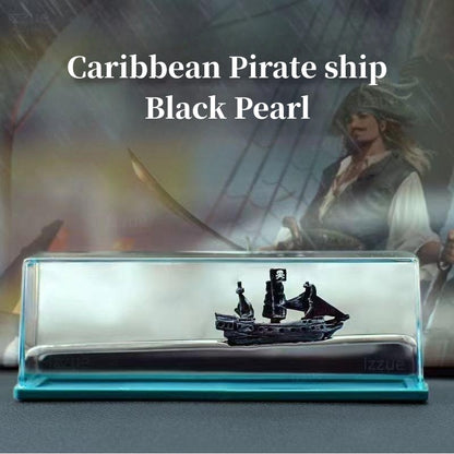 Titanic/The Black Pearl fluid drift bottle desktop decoration