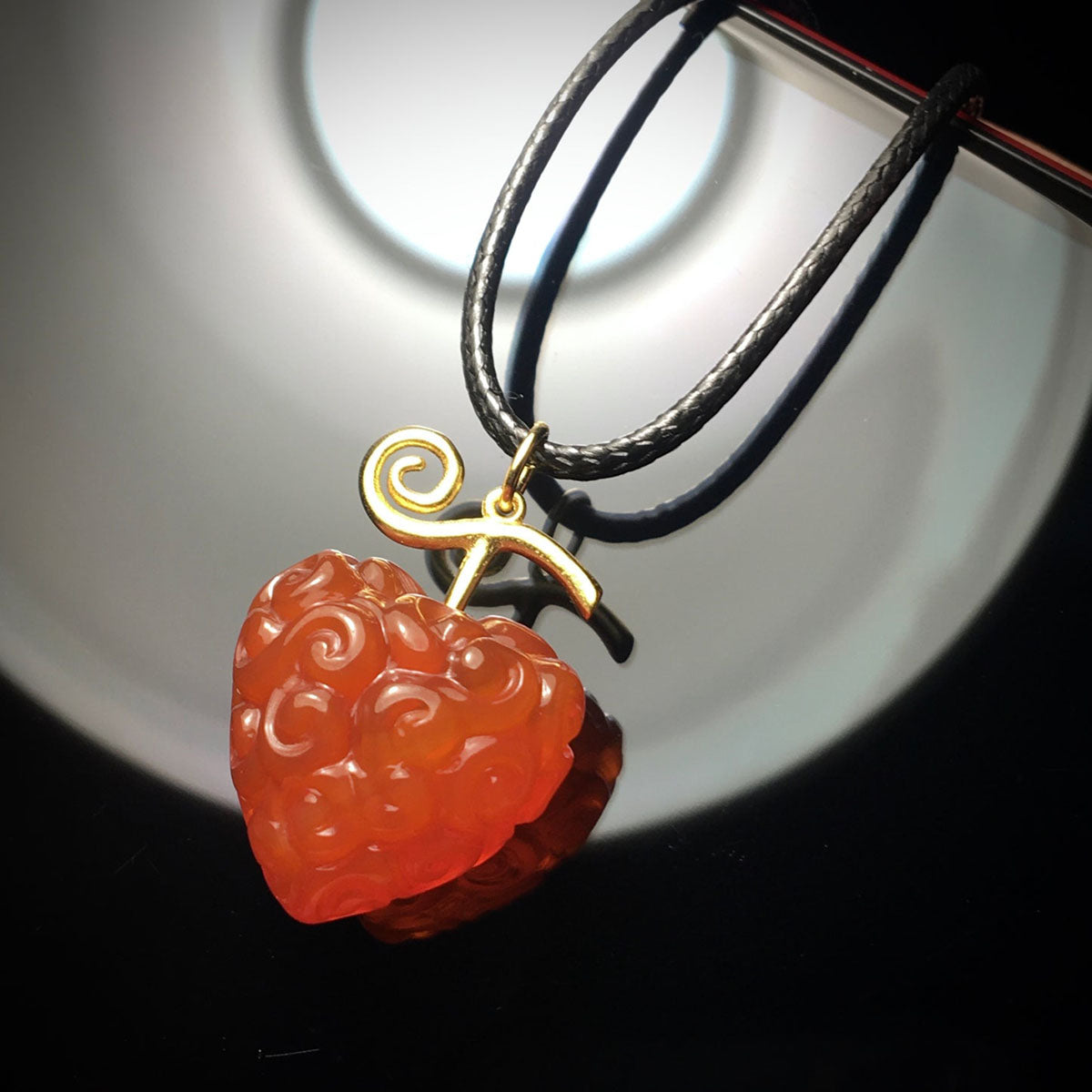 Luffy Handmade natural agate Demon fruit necklace pendant set